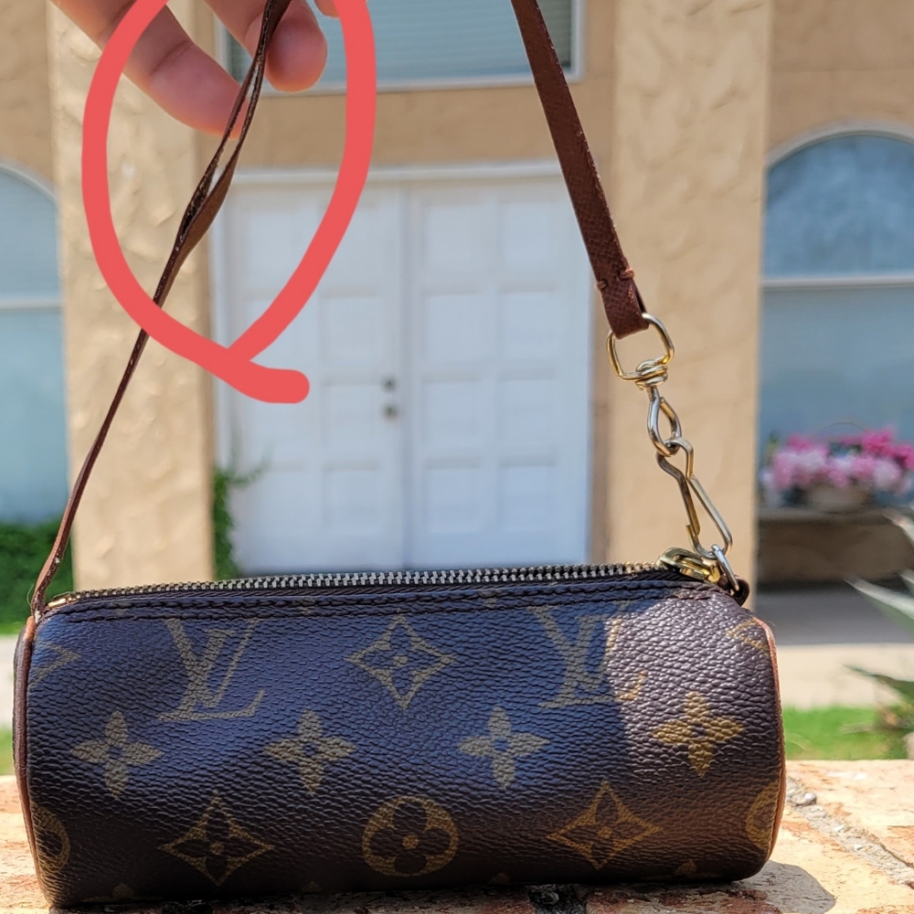 LOUIS VUITTONMonogram Mini Papillon